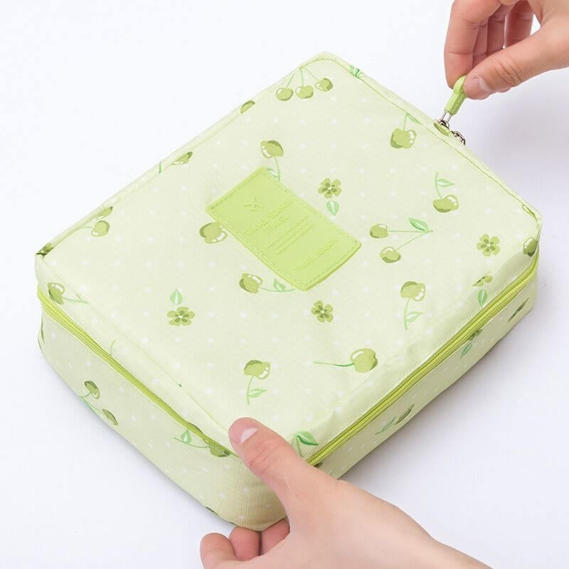 PERA FASHION Travel Wash Bag for toiletries and personal care