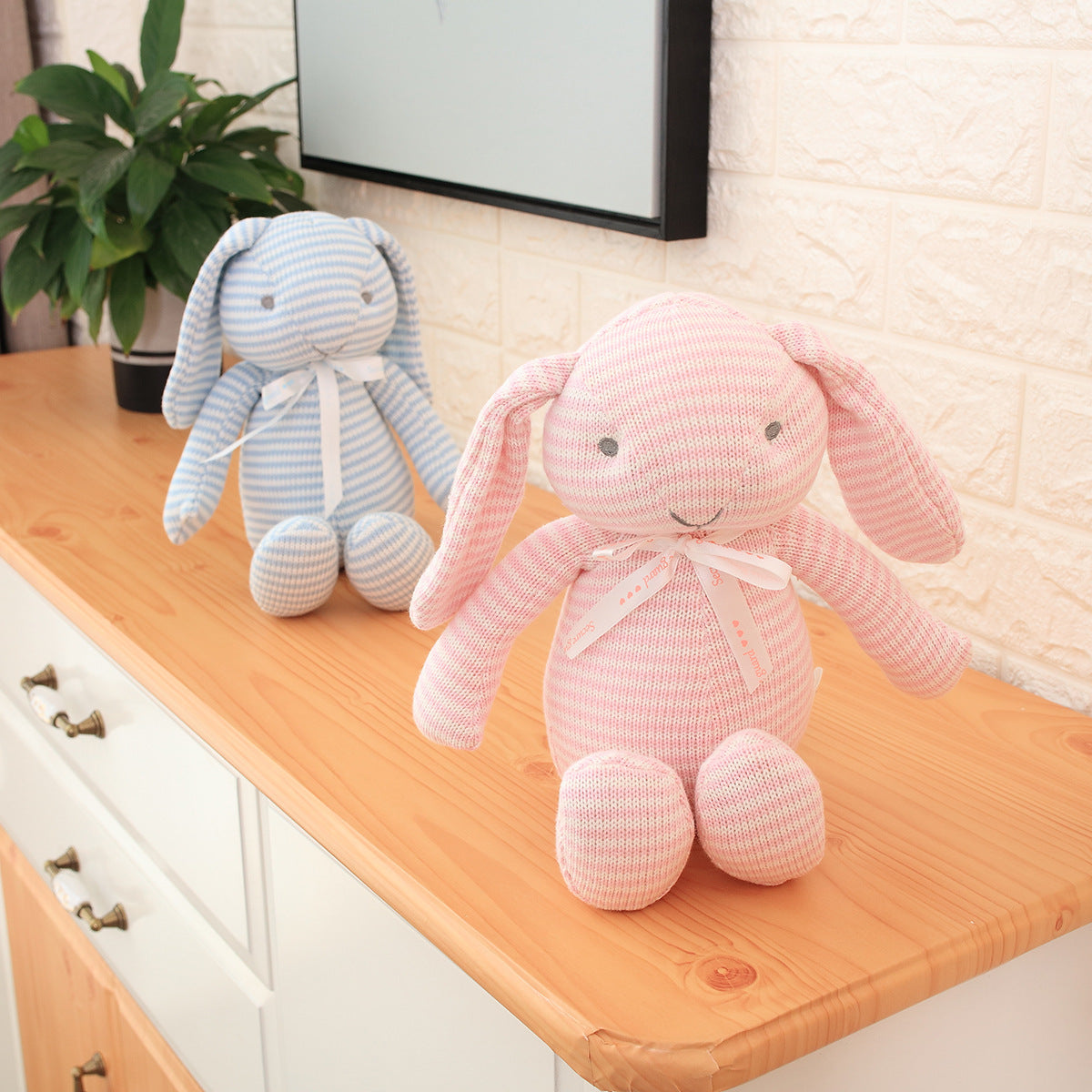 PERA FASHION Knitted Animal Comfort Doll