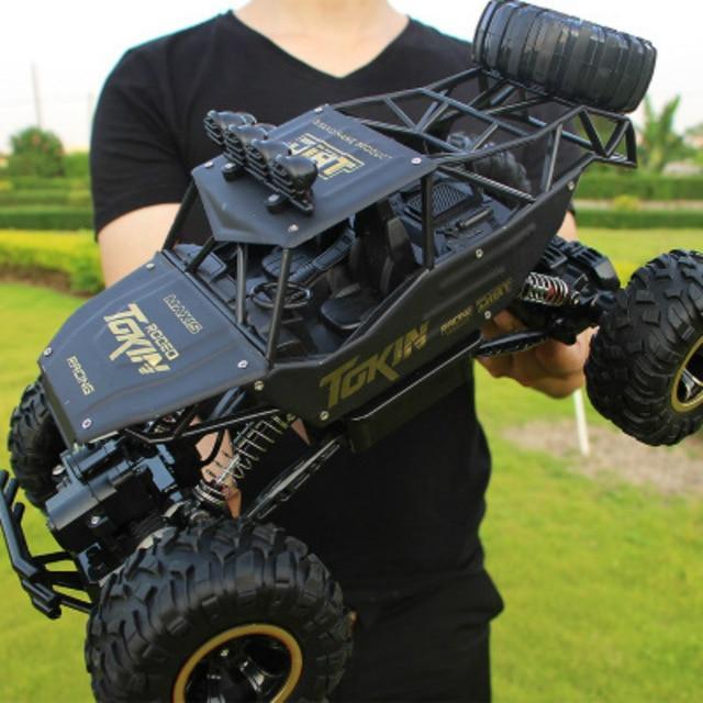 PERA FASHION 4WD Remote Control RC Car
