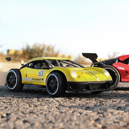 PERA FASHION 2.4G Remote Control Drift Car